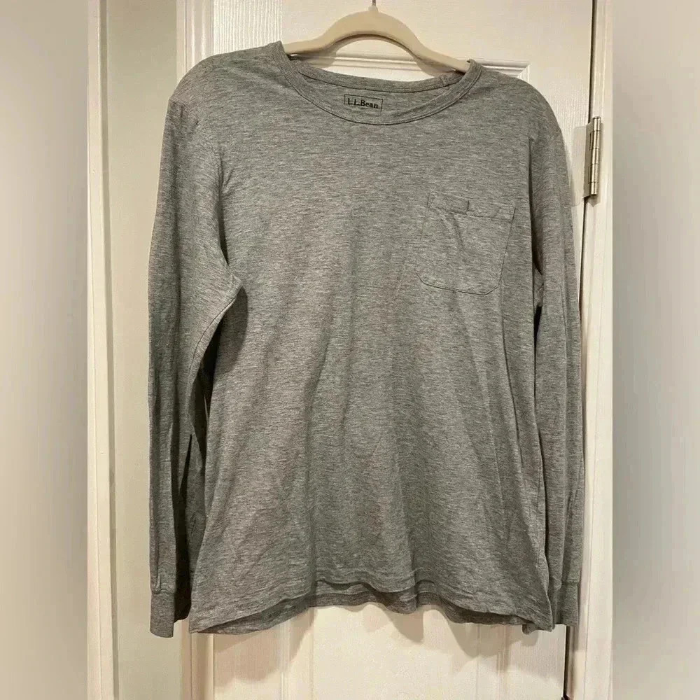 L.L. Bean Men’s Slightly Fitted Long Sleeve Gray Cotton Tee Shirt Pocket Size S